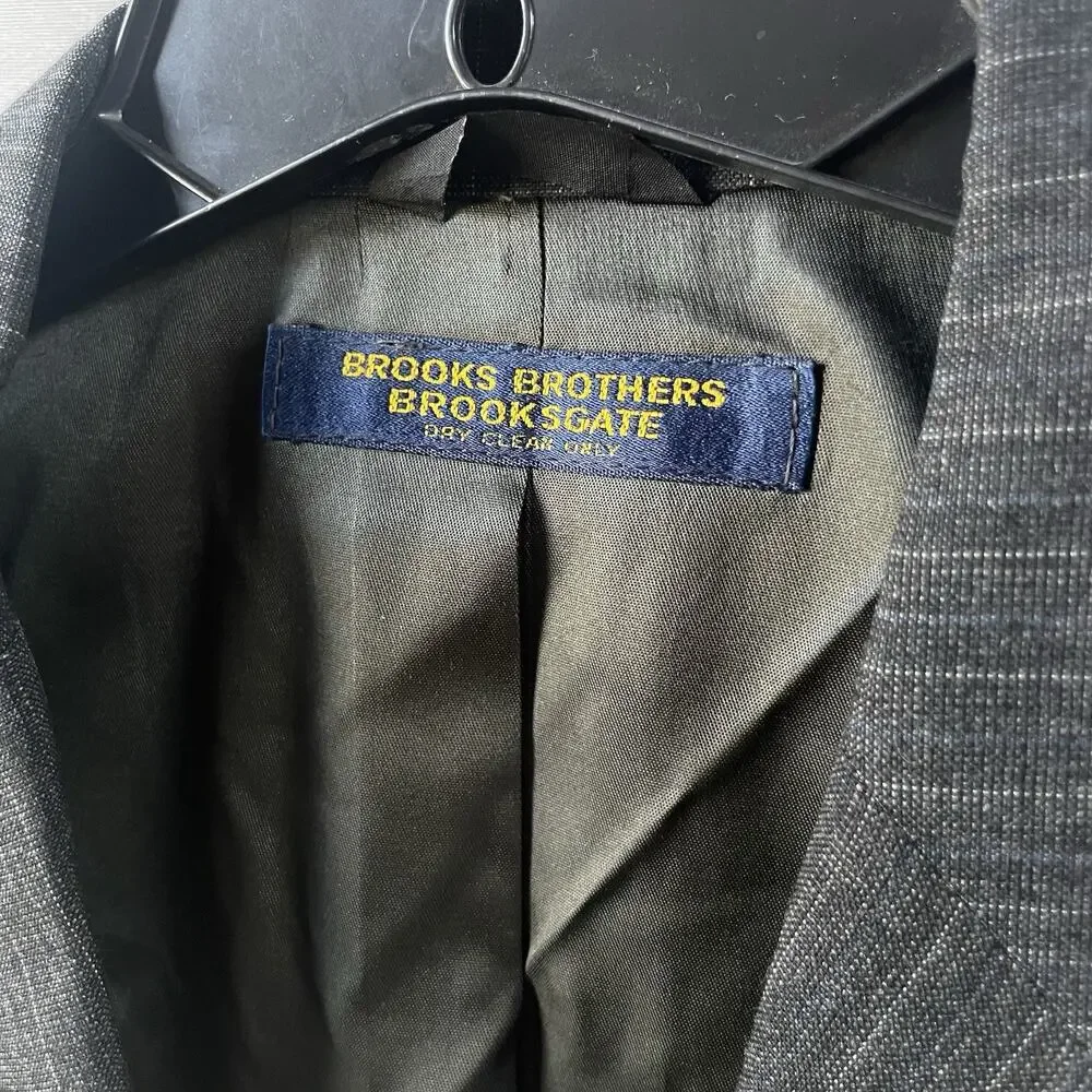 Vtg Brooks Brothers Brooksgate Wool Blazer Gray Pinstripe‎ 38R Classic Fit USA